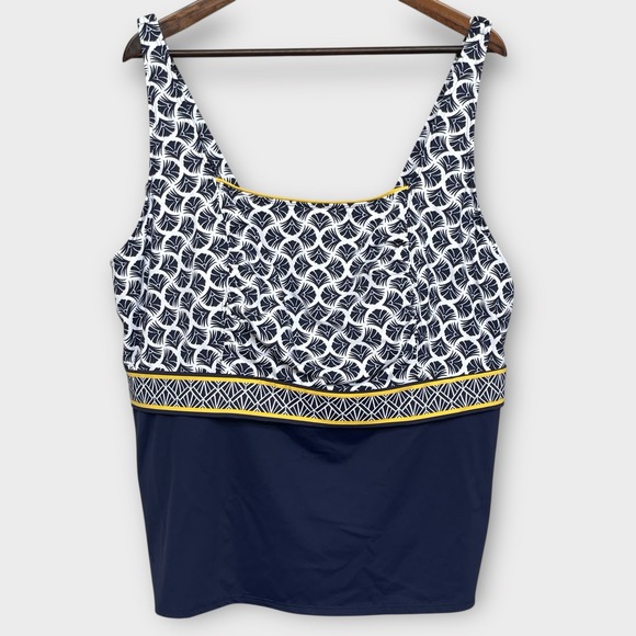 Lands' End 24W‎ Tankini Top Navy Blue White Geometric Print Swimsuit Sleeveless - Picture 1 of 7